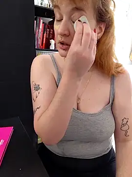 Snapshot of PrincesseMalicia chatting on February 2026 02:24:01 PM PrincesseMalicia online show from February 2026 02:24:01 PM