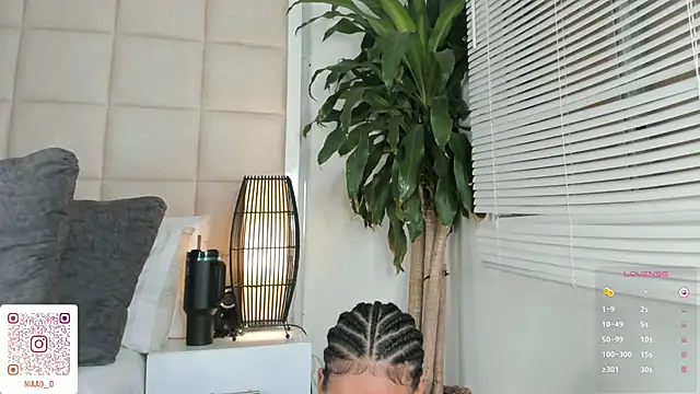 Nia Bunny online show from February 2025 05:12:01 PM