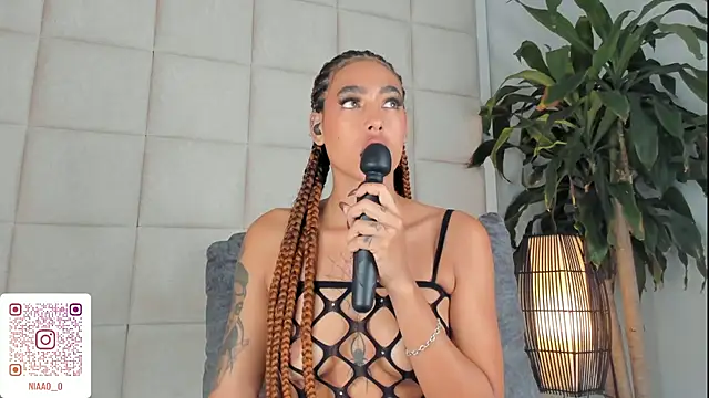 Nia Bunny online show from March 2025 07:31:01 PM