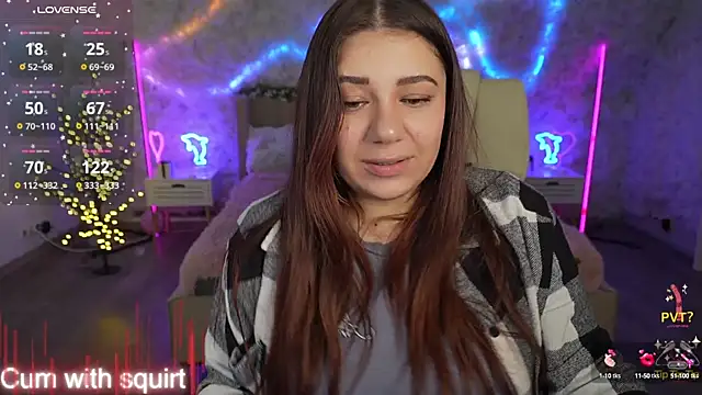 Snapshot of JulietDream chatting on January 2025 06:57:01 AM JulietDream online show from January 2025 06:57:01 AM