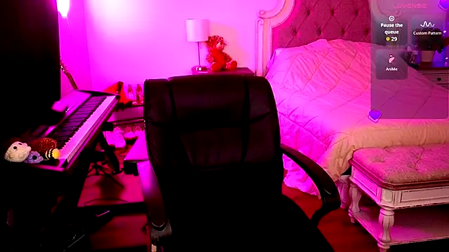 Snapshot of JasmineWinters chatting on March 2026 09:59:01 AM JasmineWinters online show from March 2026 09:59:01 AM