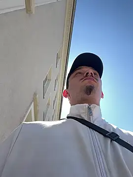 Snapshot of big_cock_is_back chatting on May 2026 10:42:01 AM big cock is back online show from May 2026 10:42:01 AM