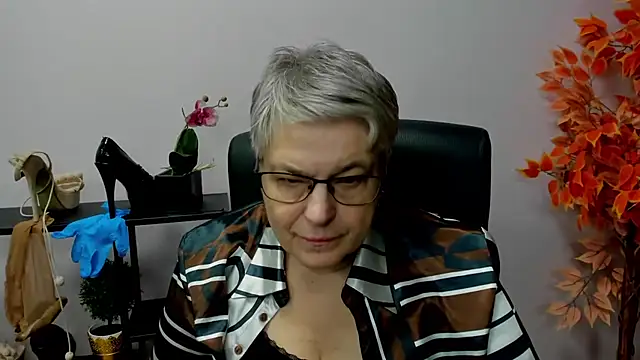 IrisDream online show from December 2024 10:50:02 AM