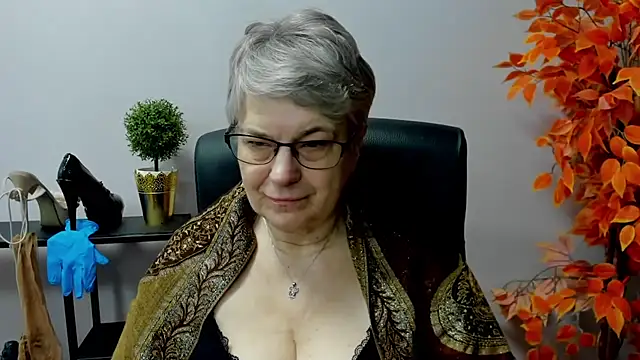 IrisDream online show from March 2025 07:15:01 AM