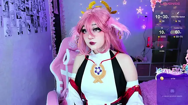 Aki  Ra online show from February 2025 09:01:01 PM