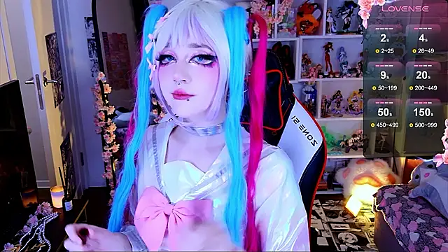 Snapshot of Aki__Ra chatting on March 2026 10:42:01 PM Aki Ra online show from March 2026 10:42:01 PM