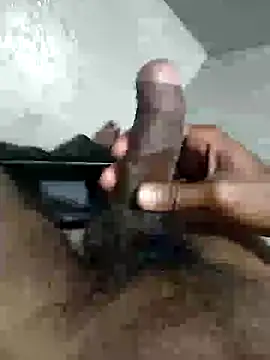 Snapshot of biggest_lund_ chatting on January 2025 11:45:02 AM biggest lund online show from January 2025 11:45:02 AM