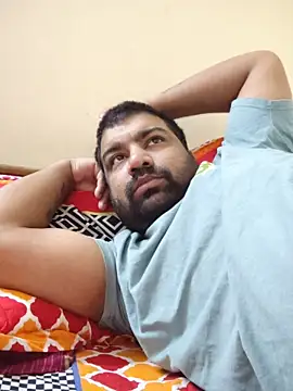 Snapshot of L9vefromAkhil chatting on April 2026 04:39:02 AM L9vefromAkhil online show from April 2026 04:39:02 AM