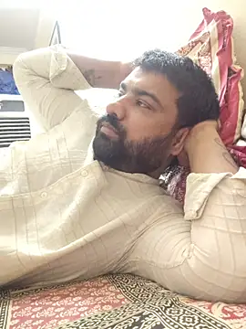 Snapshot of L9vefromAkhil chatting on April 2026 08:23:02 AM L9vefromAkhil online show from April 2026 08:23:02 AM