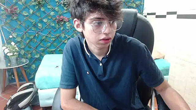 jhoellx online show from March 2025 12:53:02 PM