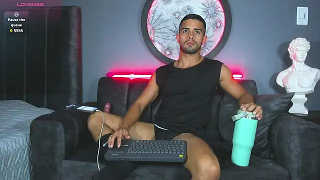 khriss brown online show from January 2025 10:56:01 PM