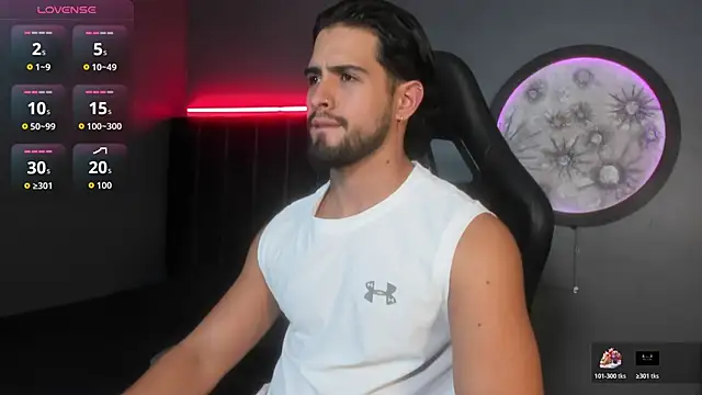 khriss brown online show from December 2025 10:03:01 PM