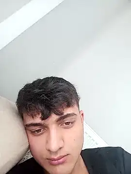 Snapshot of boy_3835 chatting on March 2025 12:36:02 PM boy 3835 online show from March 2025 12:36:02 PM