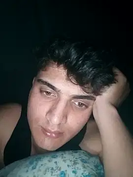 Snapshot of boy_3835 chatting on March 2025 04:02:02 AM boy 3835 online show from March 2025 04:02:02 AM