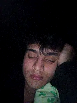 Snapshot of boy_3835 chatting on March 2025 02:15:01 AM boy 3835 online show from March 2025 02:15:01 AM