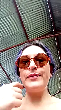 sophie banger online show from December 2024 03:04:01 PM