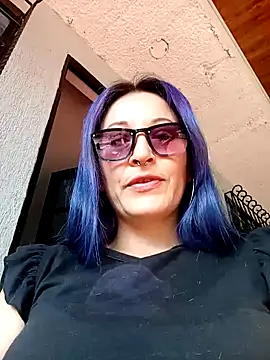 sophie banger online show from January 2025 07:56:02 PM