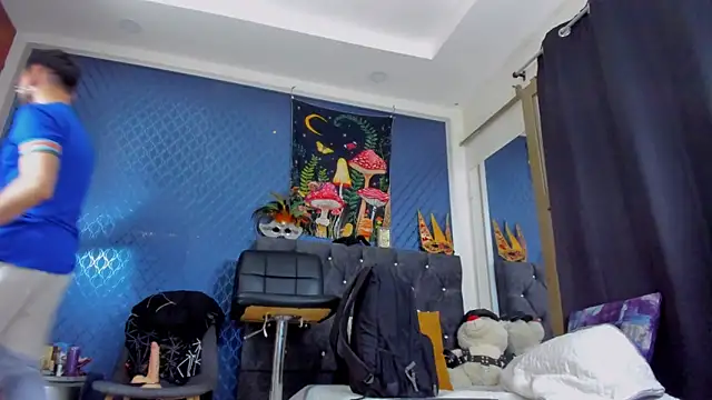 Snapshot of leondevereda chatting on February 2025 09:24:02 PM leondevereda online show from February 2025 09:24:02 PM