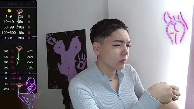 Snapshot of TRIXIE_TANG28 chatting on March 2025 07:31:02 PM TRIXIE TANG28 online show from March 2025 07:31:02 PM