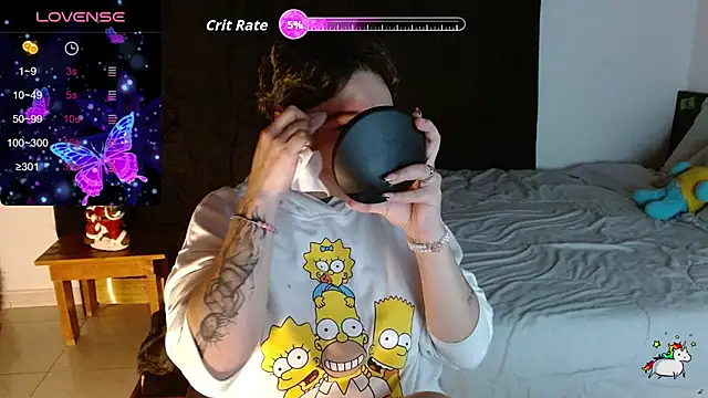 Snapshot of TRIXIE_TANG28 chatting on November 2025 04:12:02 AM TRIXIE TANG28 online show from November 2025 04:12:02 AM