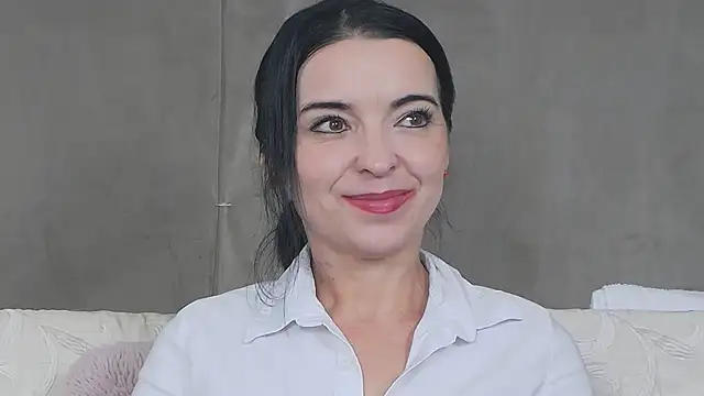 Snapshot of Ortensialady76 chatting on February 2025 02:13:02 PM Ortensialady76 online show from February 2025 02:13:02 PM