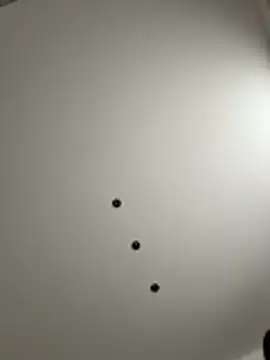 Snapshot of Krismil3 chatting on April 2026 01:08:01 AM Krismil3 online show from April 2026 01:08:01 AM