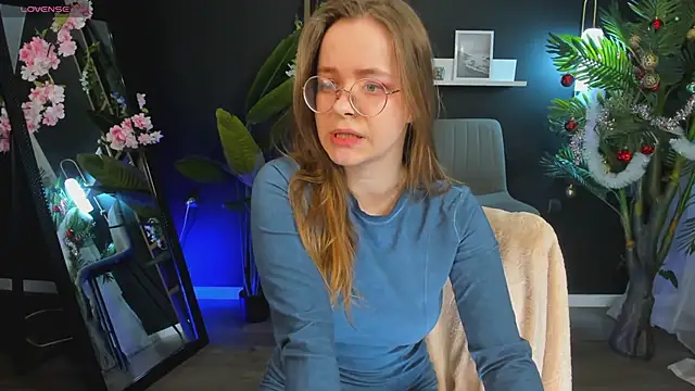 CassieCool online show from January 2025 03:47:01 AM