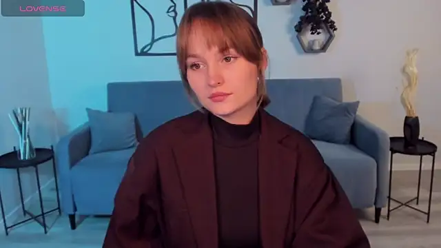 Snapshot of BritnieCute chatting on October 2025 05:10:01 AM BritnieCute online show from October 2025 05:10:01 AM