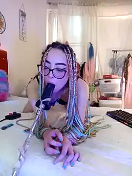 Yennastone online show from January 2025 07:35:01 PM