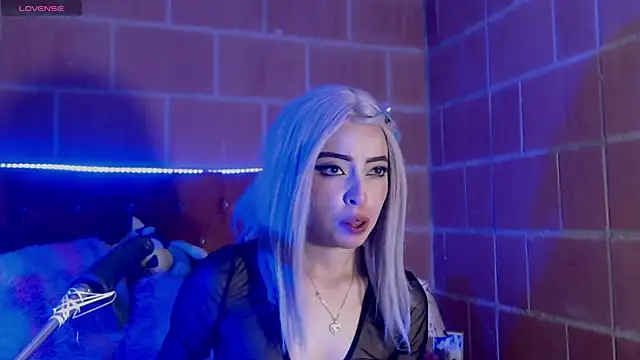 Yennastone online show from February 2025 12:43:01 AM