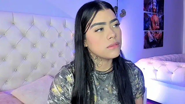 ZoeHarris online show from September 2025 12:10:02 PM