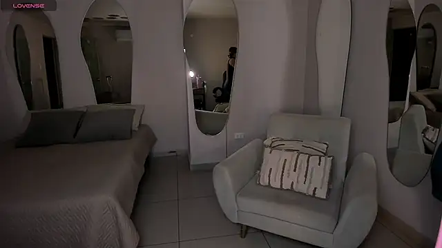 ChloePreston  online show from May 2026 11:06:01 AM