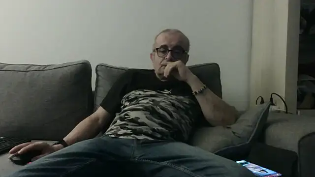 Bretoncool online show from March 2026 06:49:01 PM