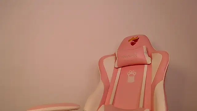 Snapshot of Natasha_mh2 chatting on January 2025 03:09:02 AM Natasha mh2 online show from January 2025 03:09:02 AM