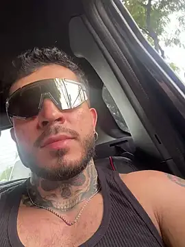 LeoSalvatore  online show from March 2025 07:12:01 PM