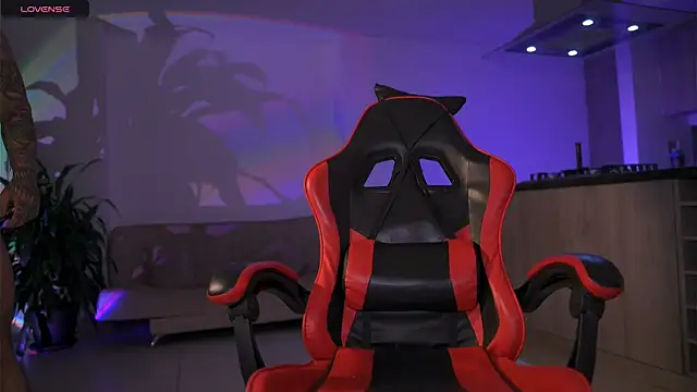 LeoSalvatore  online show from December 2025 01:25:01 AM