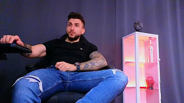 MightyAaron66 online show from March 2025 11:11:01 AM