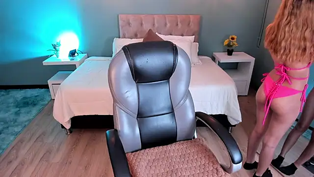 Snapshot of Tamy_edwards chatting on November 2025 08:05:01 PM Tamy edwards online show from November 2025 08:05:01 PM