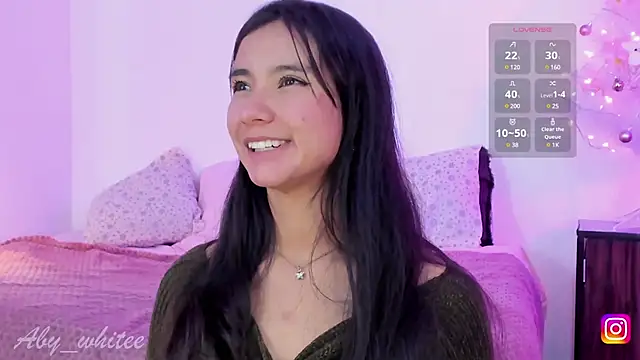 Snapshot of AbyWhitee chatting on December 2024 10:39:02 AM AbyWhitee online show from December 2024 10:39:02 AM