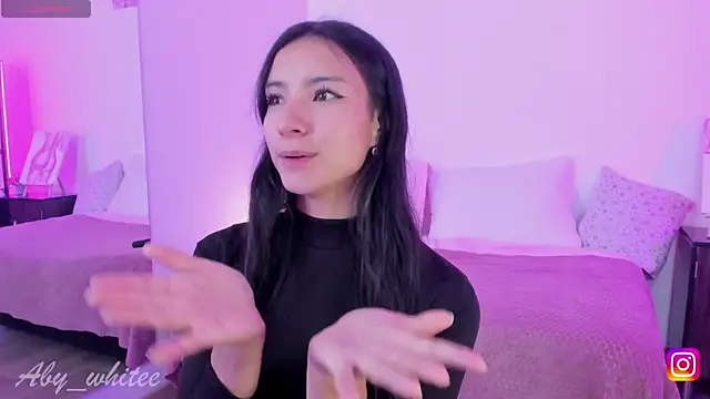 Snapshot of AbyWhitee chatting on February 2025 01:06:01 PM AbyWhitee online show from February 2025 01:06:01 PM