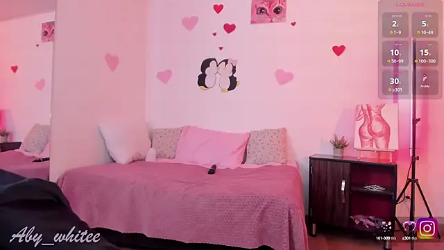 Snapshot of AbyWhitee chatting on March 2025 06:18:02 AM AbyWhitee online show from March 2025 06:18:02 AM