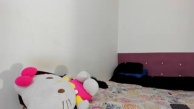 Snapshot of HeellBoy_ chatting on January 2026 03:31:01 AM HeellBoy online show from January 2026 03:31:01 AM