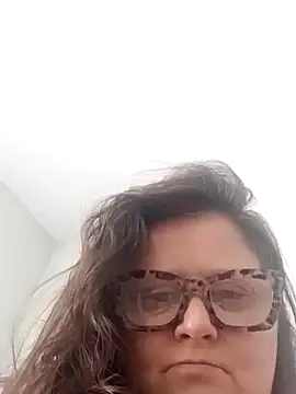 Snapshot of staceysmomfow chatting on January 2025 09:40:02 PM staceysmomfow online show from January 2025 09:40:02 PM