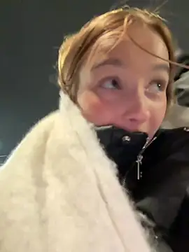 Snapshot of Baby_Tiny chatting on January 2025 08:35:02 PM Baby Tiny online show from January 2025 08:35:02 PM