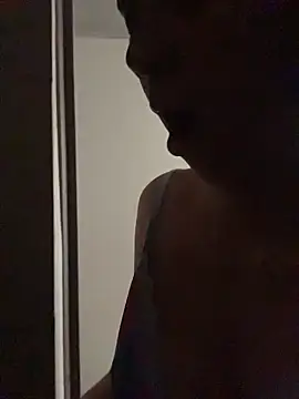 karla nill online show from April 2026 07:14:01 PM