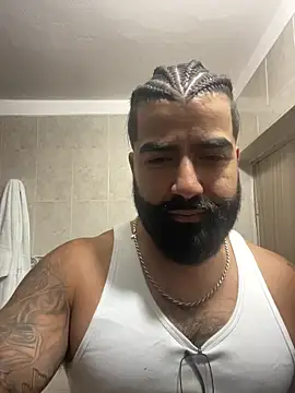 Lyon vach online show from November 2025 09:09:01 PM