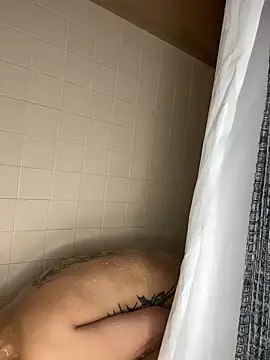 Snapshot of JusticeXXX68 chatting on December 2024 04:53:01 AM JusticeXXX68 online show from December 2024 04:53:01 AM