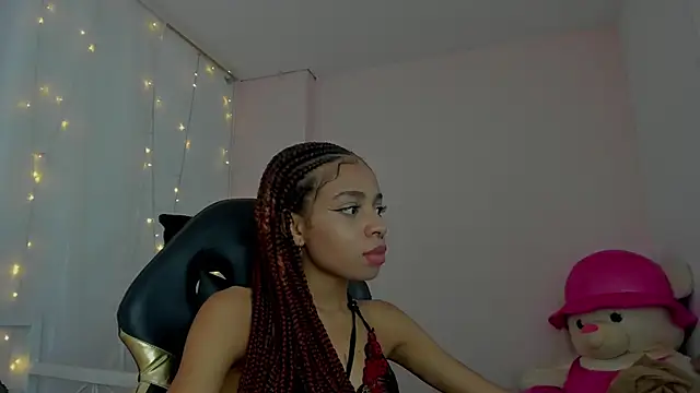 Snapshot of Abigail_Wilson_ chatting on January 2025 11:27:02 PM Abigail Wilson online show from January 2025 11:27:02 PM