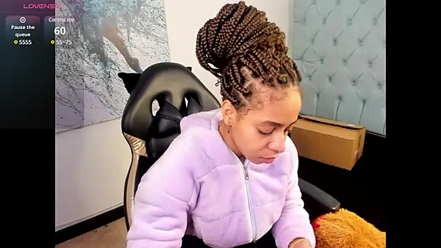 Snapshot of Abigail_Wilson_ chatting on March 2025 08:05:01 PM Abigail Wilson online show from March 2025 08:05:01 PM