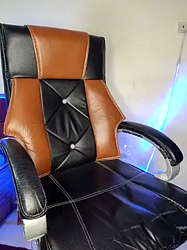 Black-Pearll online show from February 2025 02:56:02 PM